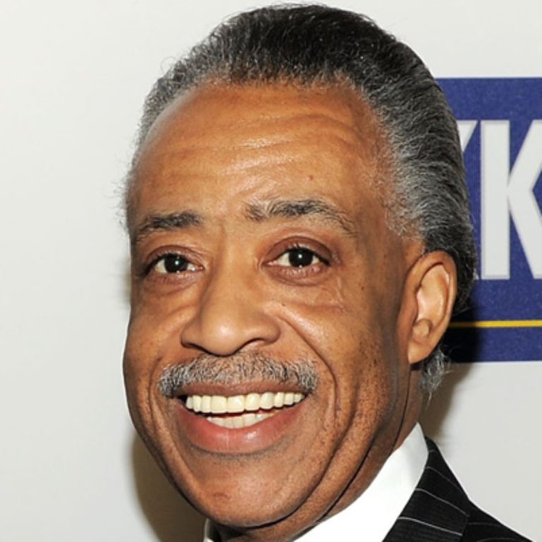 al-sharpton-net-worth-2021-age-wife-height-weight-bio-wiki