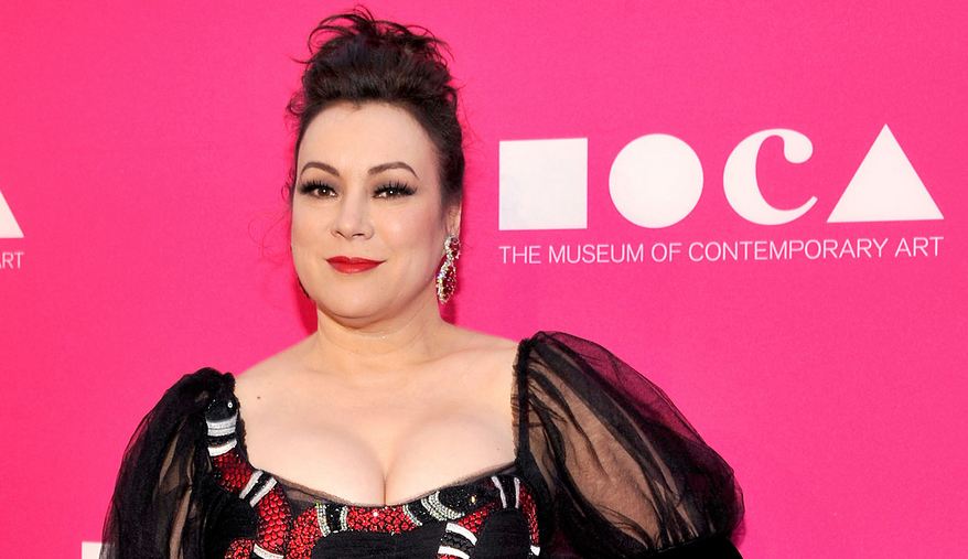 Jennifer Tilly Net Worth 2021: Age, Height, Weight, Husband, Kids, Bio-Wiki Photo