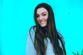 Ally Hardesty (Youtube Star) Wiki, Age, Biography, Boyfriend, Family and More Photo