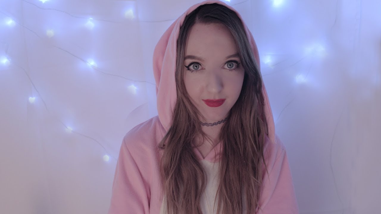 ASMR Bunny (Youtube Star) Wiki, Age, Biography, Boyfriend, Family and More Photo
