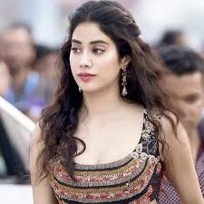 Janhvi Kapoor Net Worth 2022: Age, Height, Weight, Boyfriend, Dating, Bio-Wiki Photo