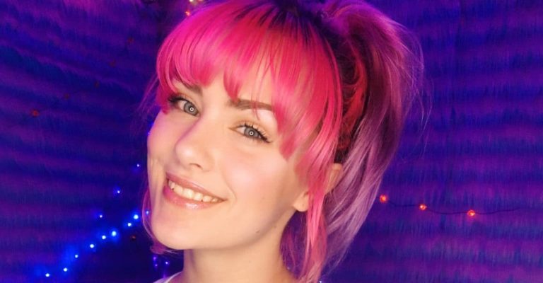 ClaraBabyLegs (Youtube Star) Wiki, Age, Biography, Boyfriend, Family and More Photo