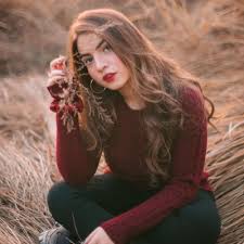 Dananeer Mobeen (Youtube Star) Wiki, Age, Biography, Boyfriend, Family and More Photo