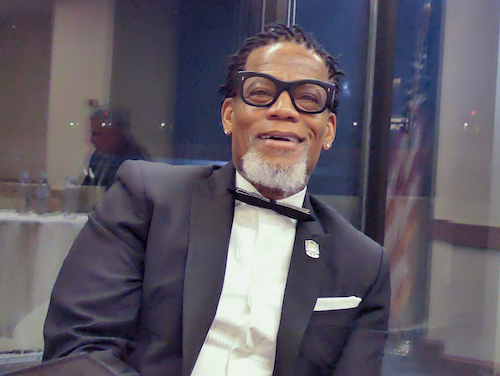 D. L. Hughley Net Worth 2022, Age, Wife, Height, Weight, Bio & Wiki