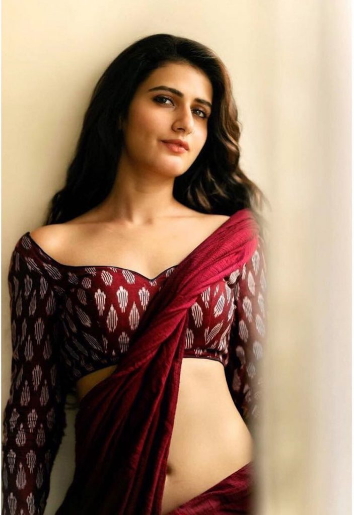 Fatima Sana Shaikh Net Worth, Age, Height, Weight, Husband, Dating, Bio-Wiki Photo
