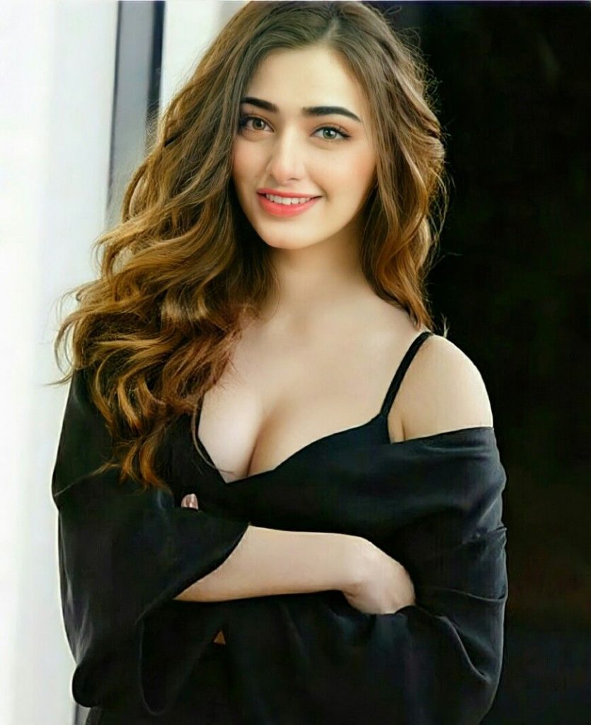 Nawal Saeed Net Worth, Age, Height, Weight, Husband, Dating, Bio-Wiki 7 Nawal Saeed Net Worth, Age, Height, Weight, Husband, Dating, Bio-Wiki Photo
